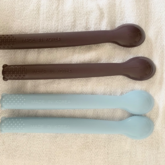 MONEE 4 Baby Silicone Spoons in perfect condition - Picture 2 of 6
